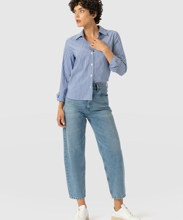 Barrel Leg Jean - Light Blue