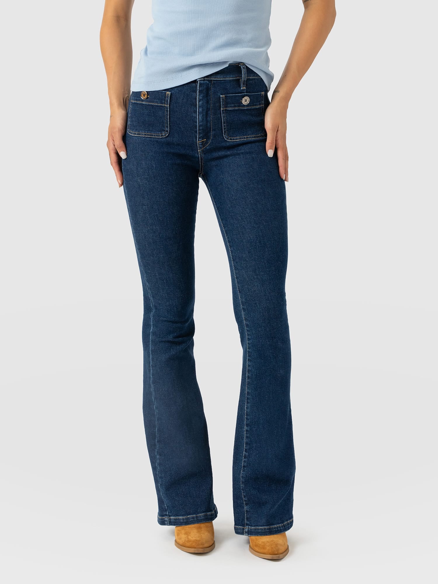 Bowie Stretch Flare Jeans - Mid Blue - Image 4