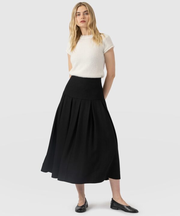 Everly Pleated Skirt - Black