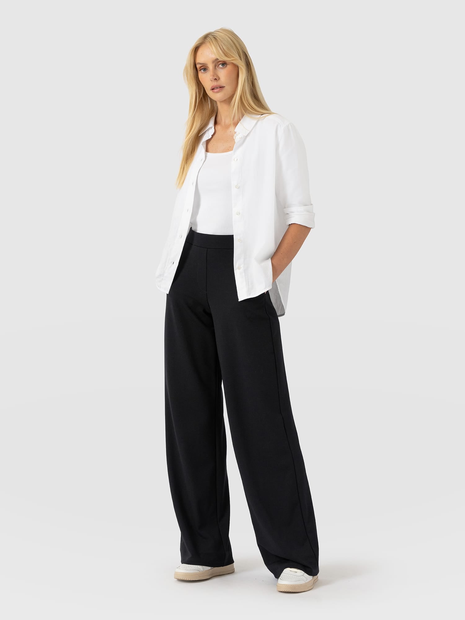 Hoxton Straight Leg Pant - Black - Image 3