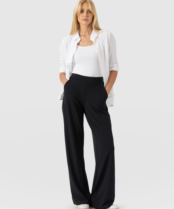 Hoxton Straight Leg Pant - Black